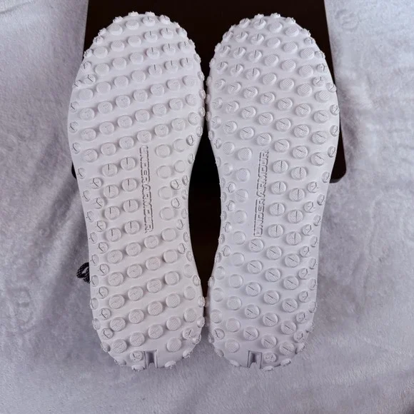 Under Armour Fat Tire Venture Shoes Men's 10 #3027562-002‎ Black White New - Picture 7 of 8